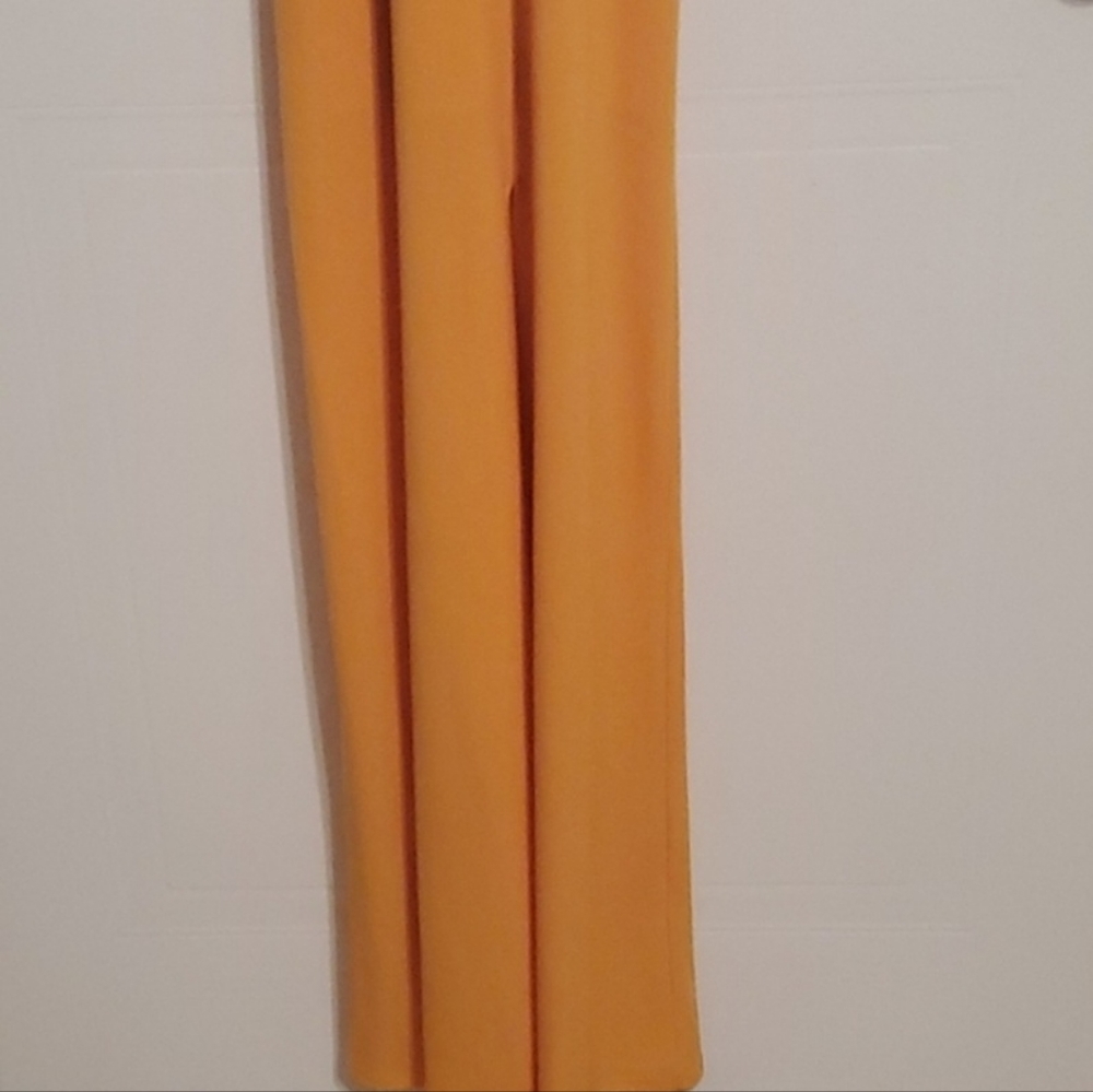 Mustard yellow dress - Picture 4 of 8
